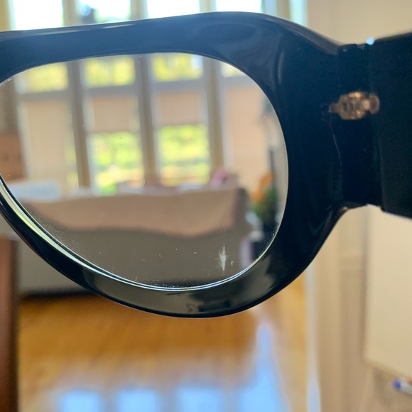 GUCCI VINTAGE 2000'S STUDDED SHEILD SUNGLASSES - Picture 8 of 8